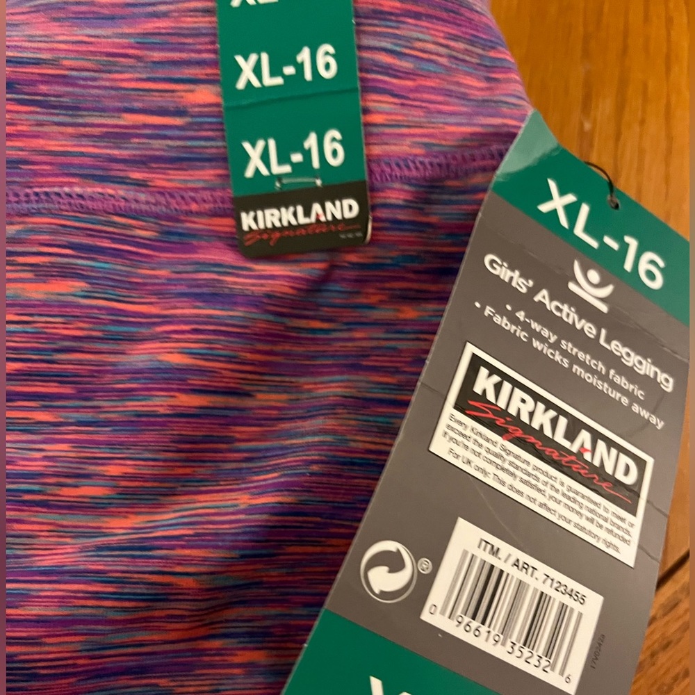NWT Kirkland Signature active leggings XL 16 - Picture 1 of 9